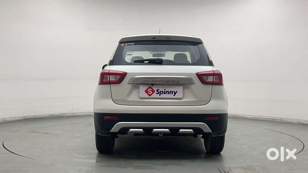 Maruti Suzuki Vitara Brezza 1.5 Zxi At, 2022, Petrol