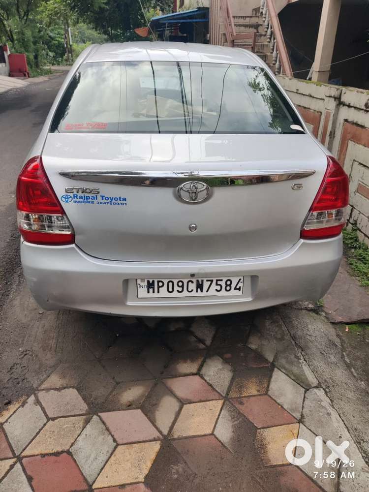 Toyota Etios Petrol+ Cng Fitted Manual 2014