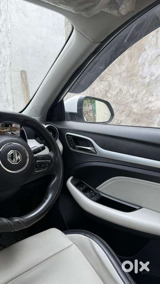 Mg Astor 2022 Petrol Well Maintained