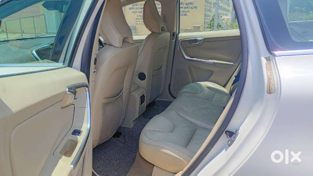 Volvo Xc60 D5 Awd Automatic, 2013, Diesel