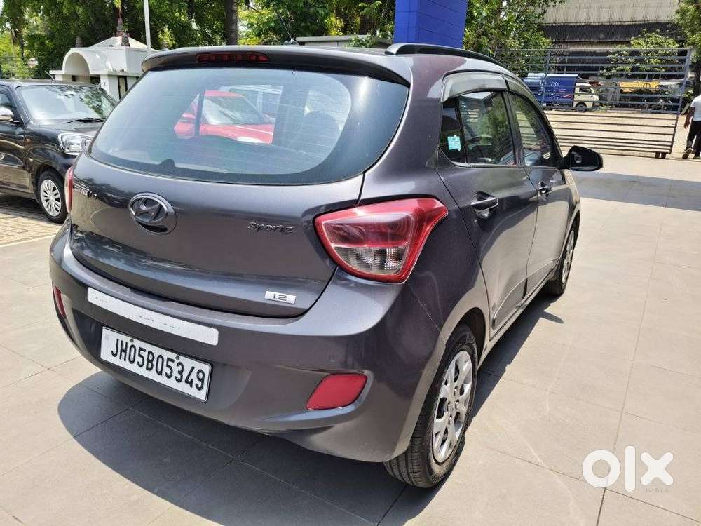 Hyundai Grand I10 1.2 Crdi Sportz, 2016, Petrol