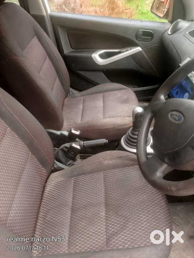 Ford Figo 2011 Modal