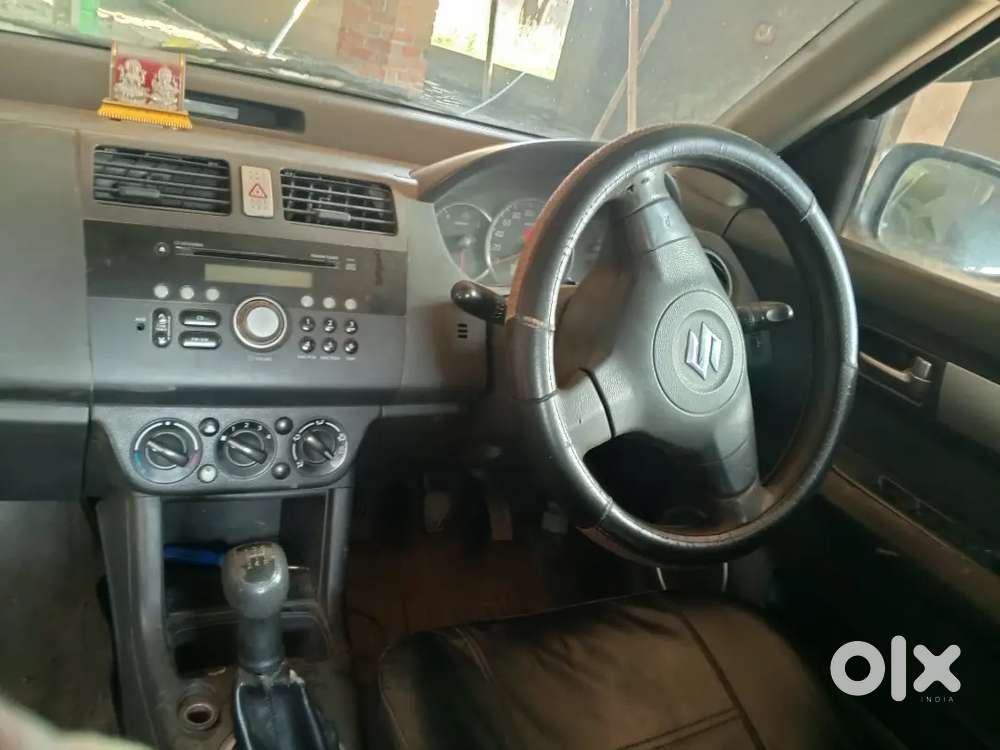 2010 मॉडल है 2 माई 2030 तक वैलिड है