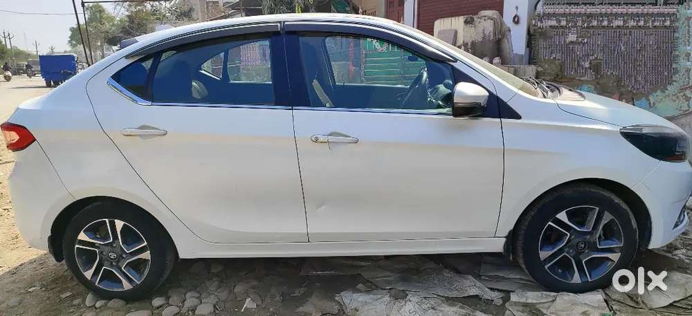 Tata Tigor - Top Model