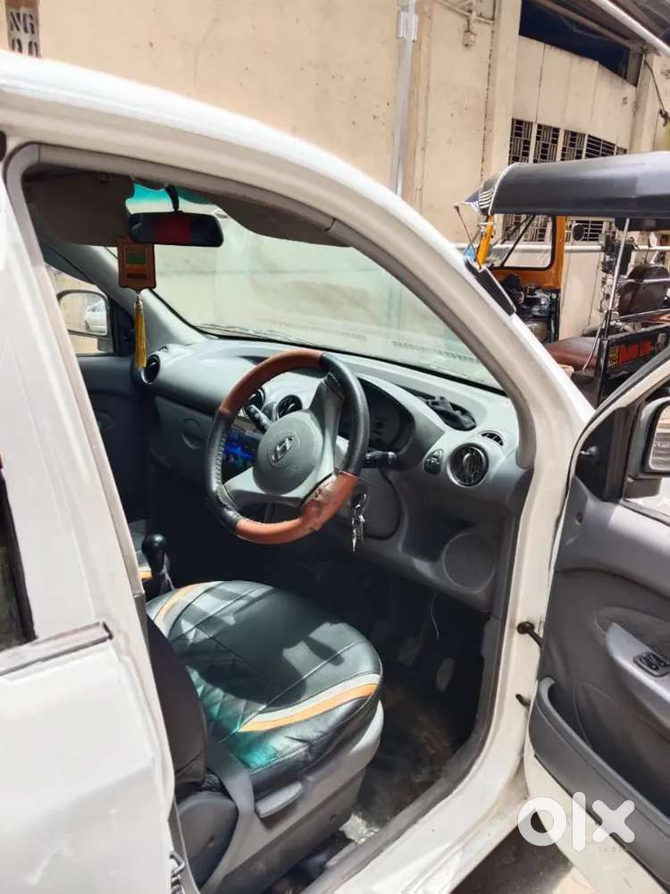 Hyundai Santro 2007 With Android Tablet
