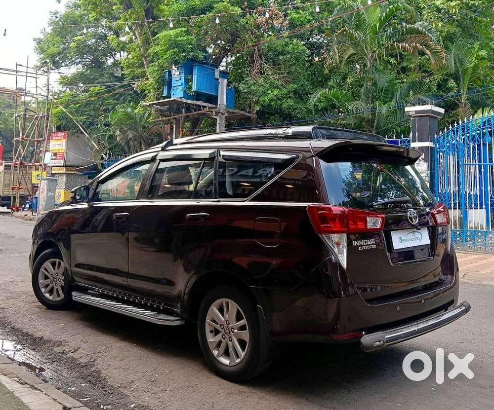 Toyota Innova Crysta 2.4 G Mt 8s, 2019, Diesel