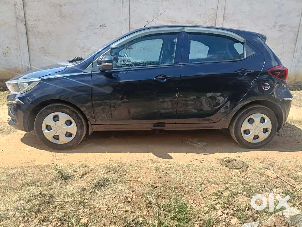 Tata Tiago 2022 Petrol Well Maintained