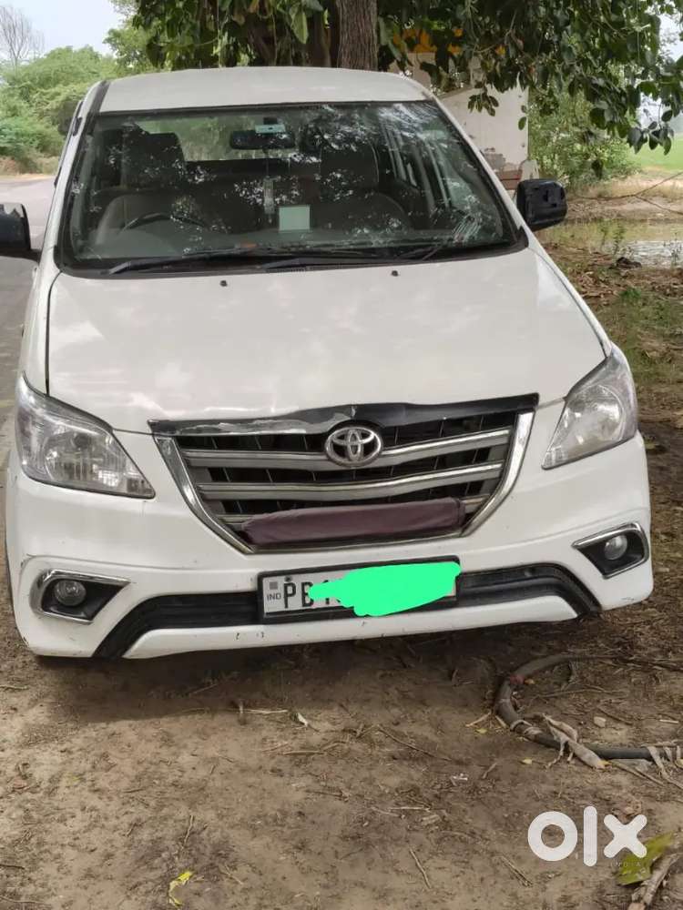 Toyota Innova Diesel 2014 Car