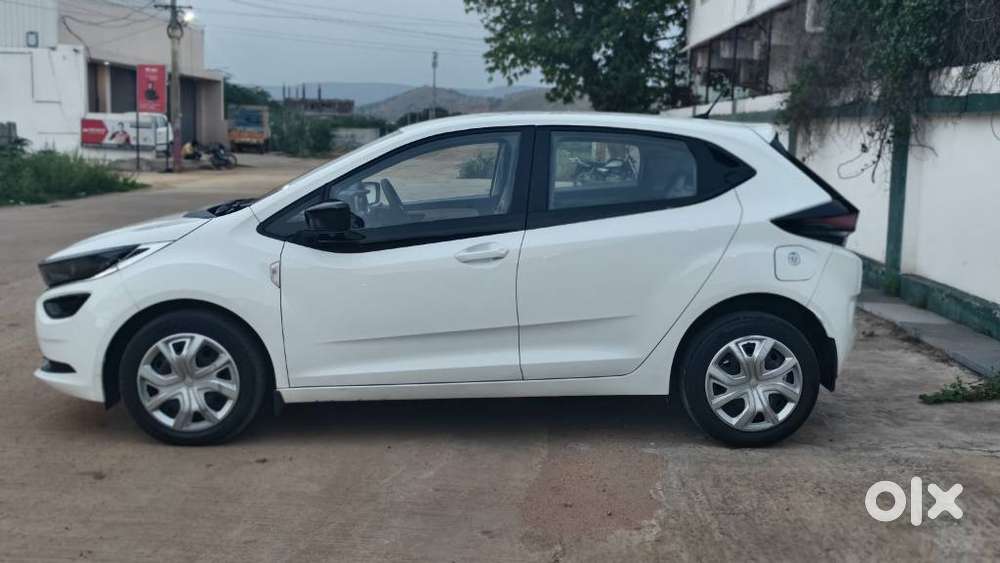 Tata Altroz 1.5 Xt Diesel, 2024, Diesel