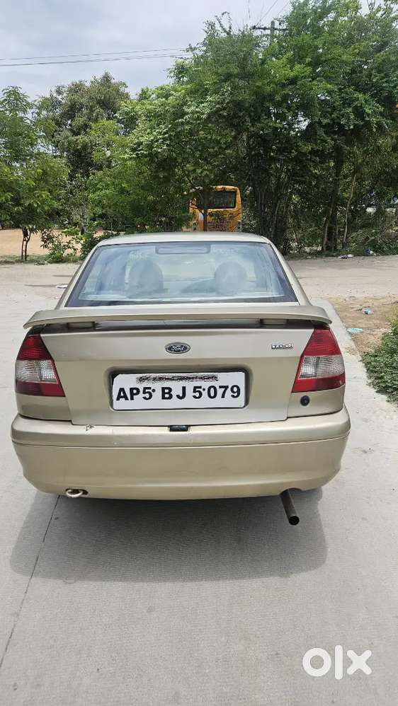 Ford Ikon 2008