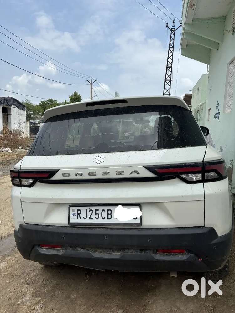 Maruti Suzuki Brezza 2024 Lxi Cng
