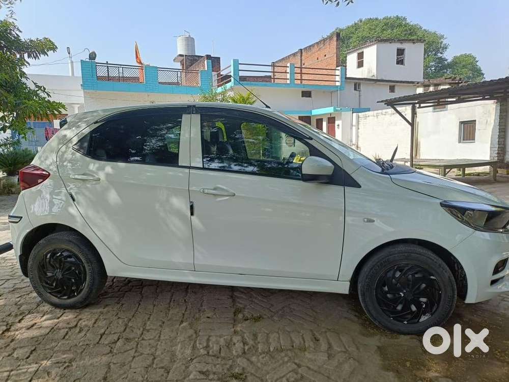 Tata Tiago Xm Cng 2023
