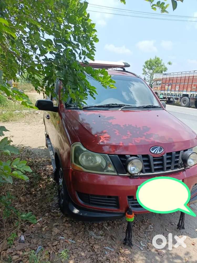 Mahindra Xylo 2012