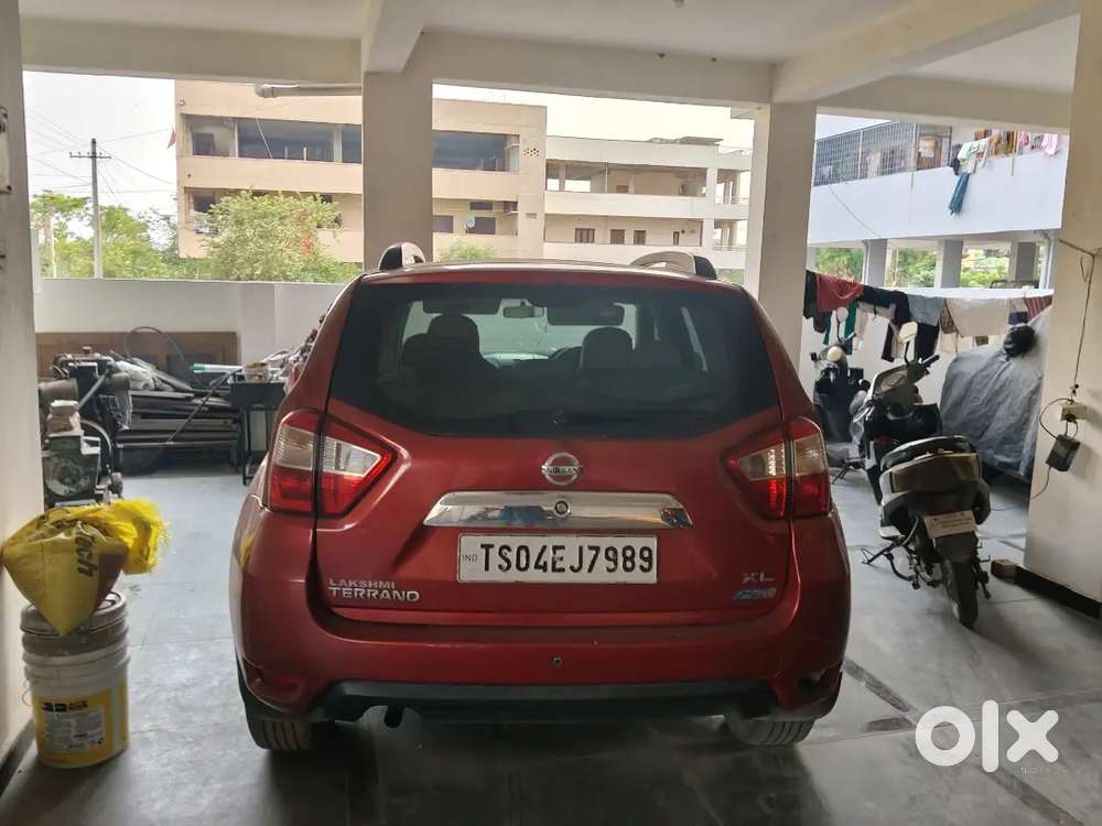 Nissan Terrano 2015 Diesel 82569 Km Driven