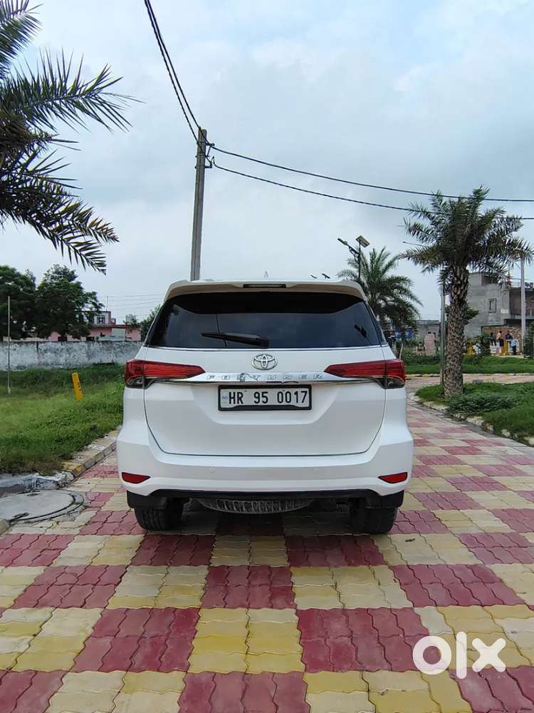 Toyota Fortuner 4x2 At 2.8 Diesel, 2017, Diesel
