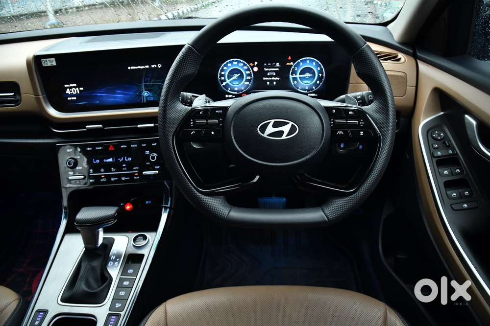 Hyundai Alcazar Signature 1.5 Petrol Dct 7str, 2025, Petrol