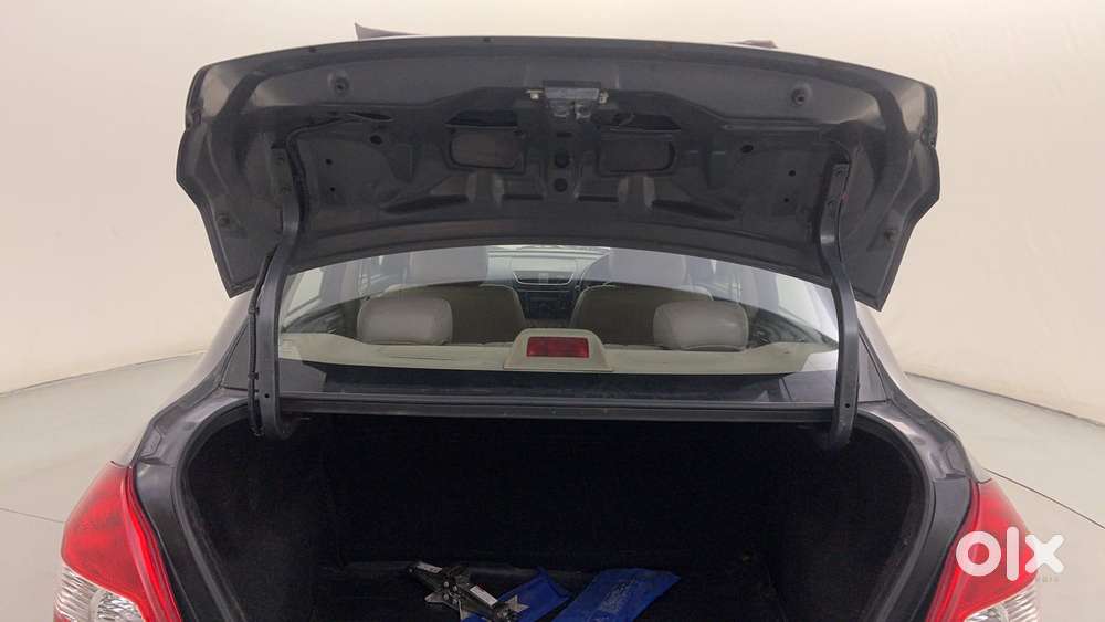 Maruti Suzuki Swift Dzire 1.3 Vxi, 2014, Petrol