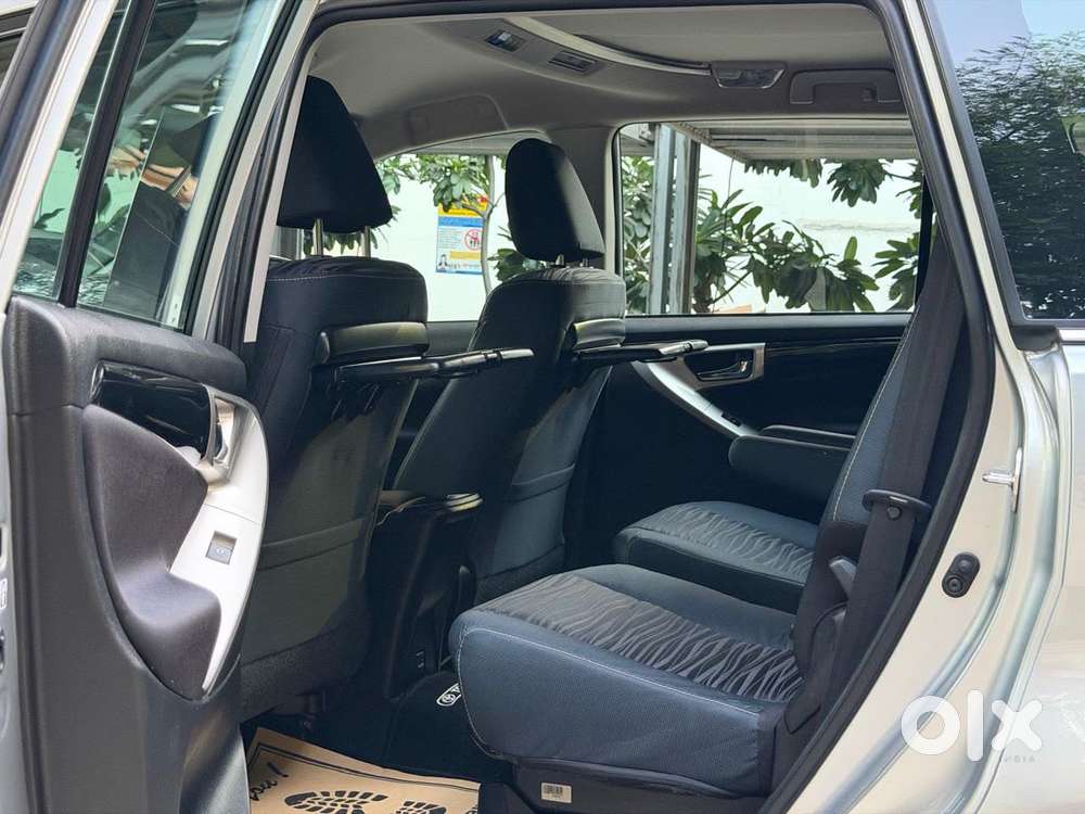 Toyota Innova Crysta [2020-ongoing] 2.4 Vx 7 Str, 2021, Diesel
