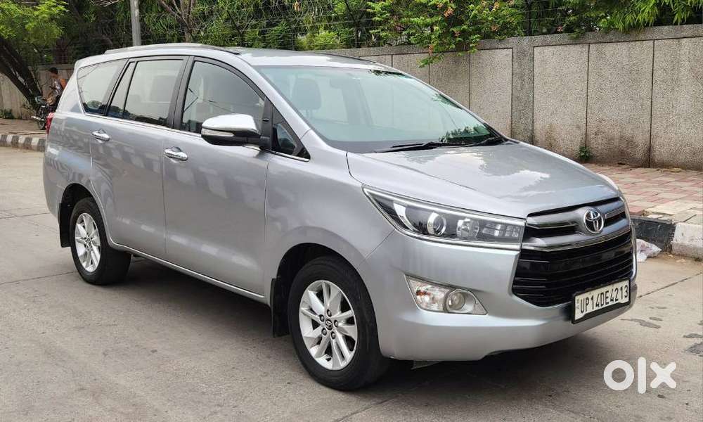 Toyota Innova Crysta 2.8 Zx At 7 Seater, 2017, Diesel