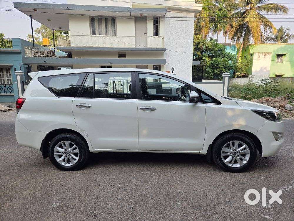 Toyota Innova Crysta 2.4 V, 2019, Diesel