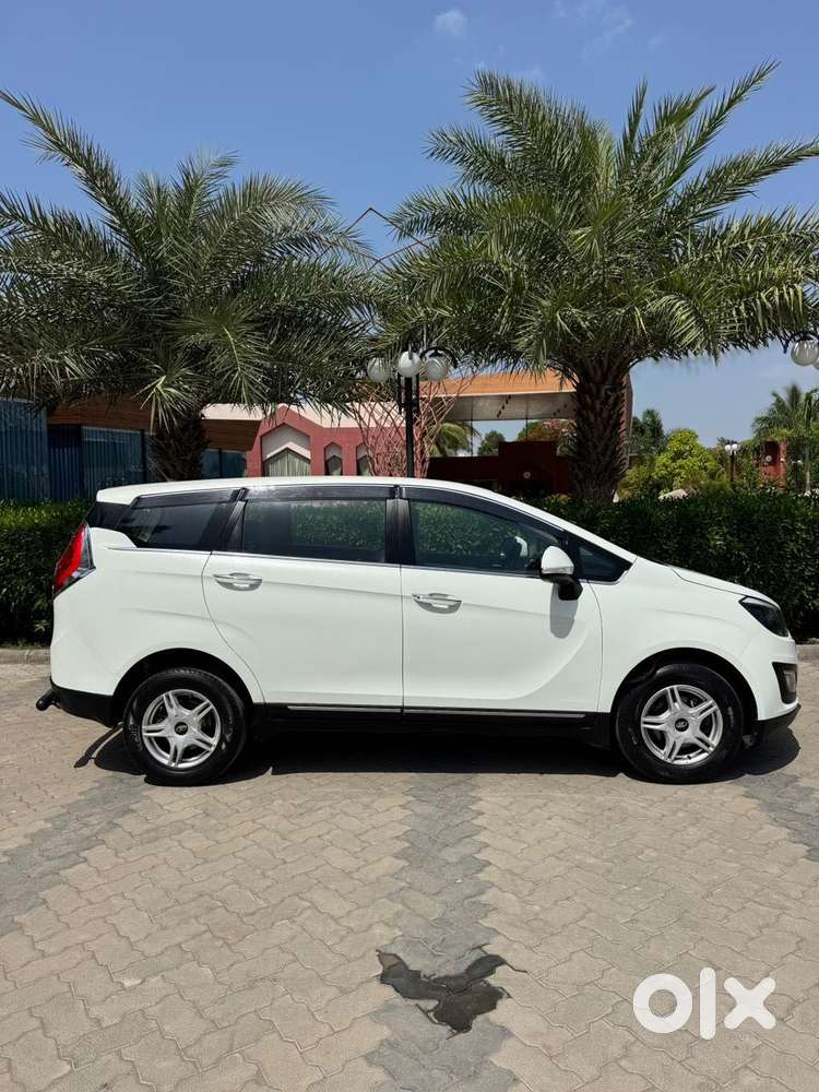 Mahindra Marazzo M6 8str, 2020, Diesel