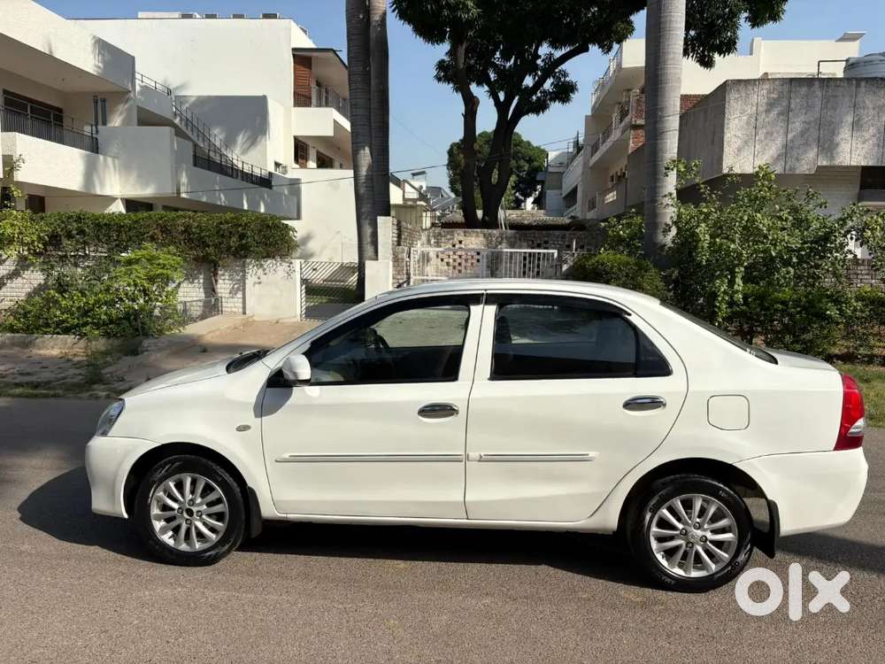 Toyota Etios 2015 Diesel 89000 Km Driven