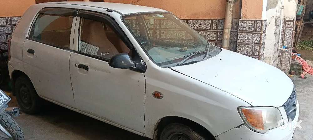 Maruti Suzuki Alto 2011 पेट्रोल में