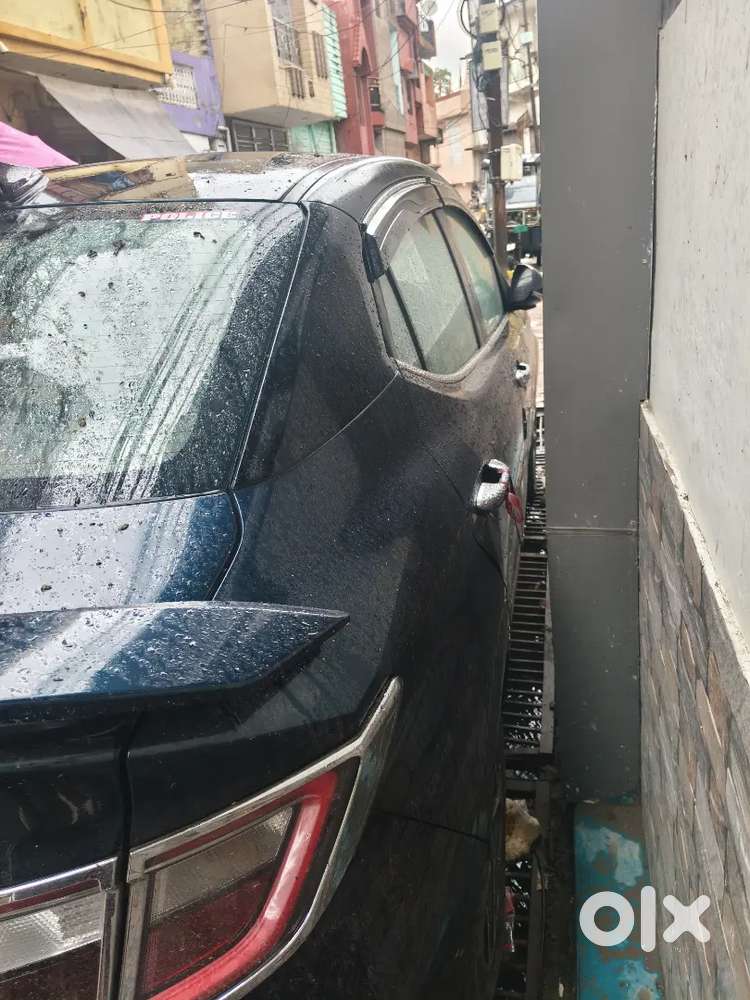 2023 Hyundai Aura Sx Cng