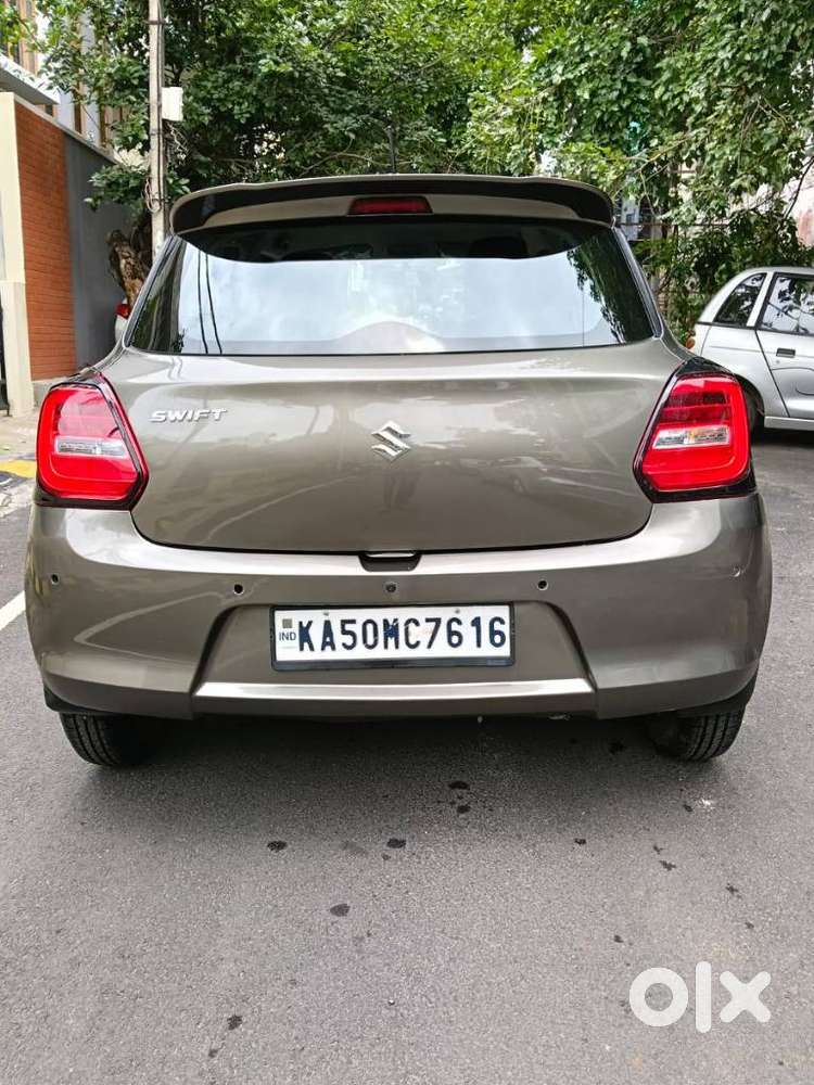 Maruti Suzuki Swift Vxi + Manual, 2024, Petrol