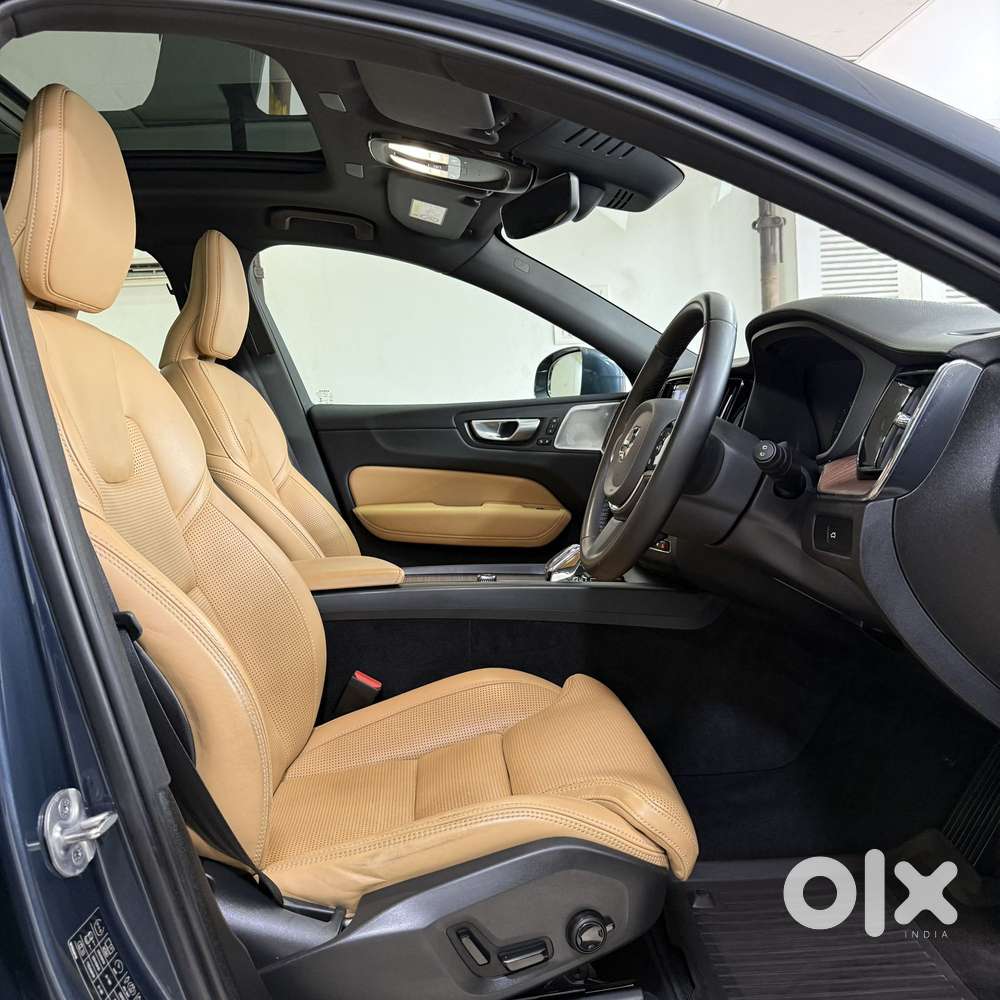 Volvo Xc60 2.0 B5 Ultimate, 2024, Petrol