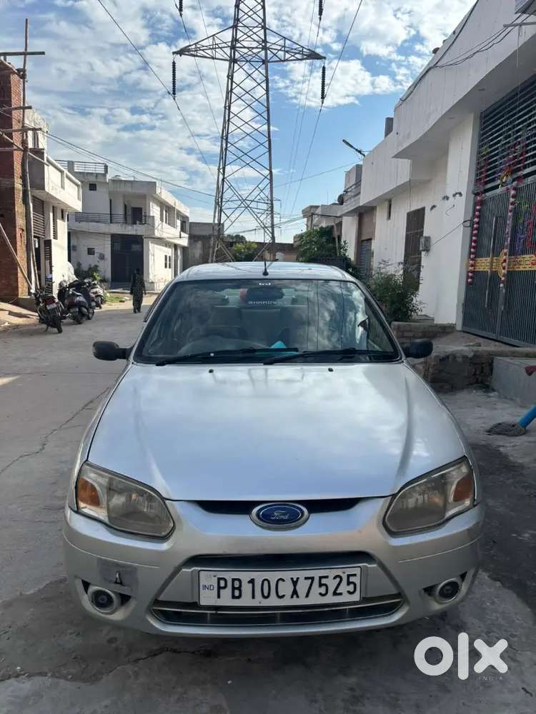 Ford Ikon Zxi 2010 Diesel Manual New Battery New Headlight Led