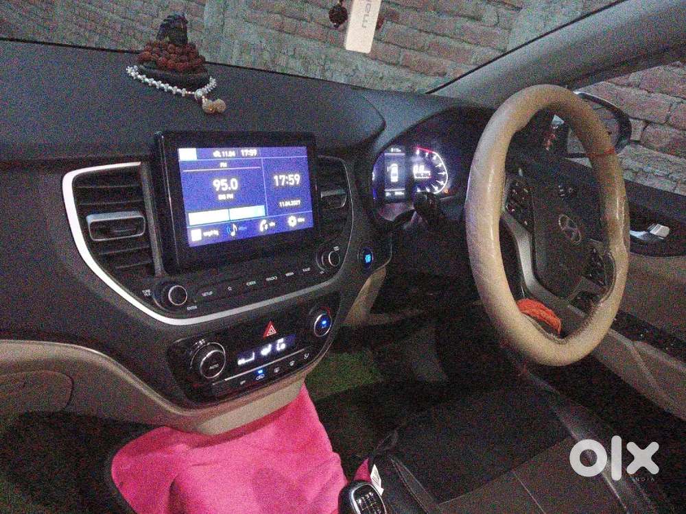 Hyundai Verna 2022 Petrol 35000 Km Driven