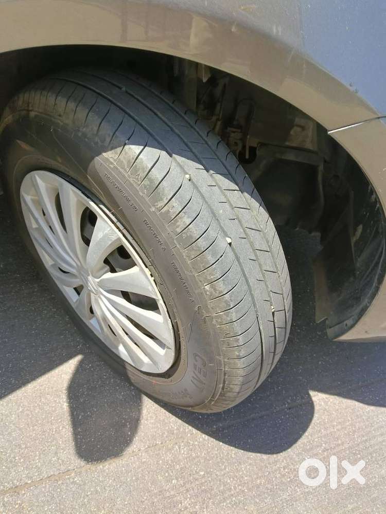Maruti Suzuki Dzire 1.2 Lxi, 2016, Petrol