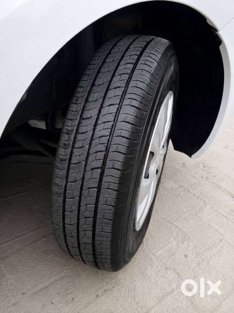 Maruti Suzuki Dzire 1.2 Vxi, 2017, Petrol