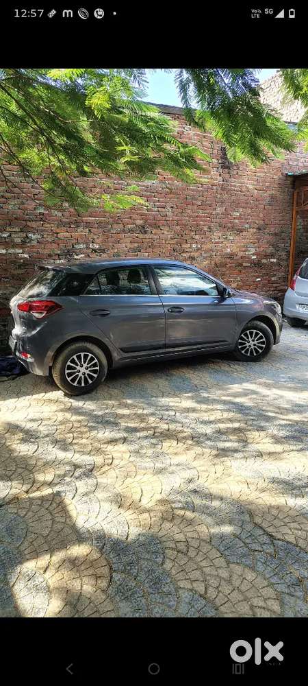 One Hand Used Car New Bettry New Tyer Mint Original Car Condition