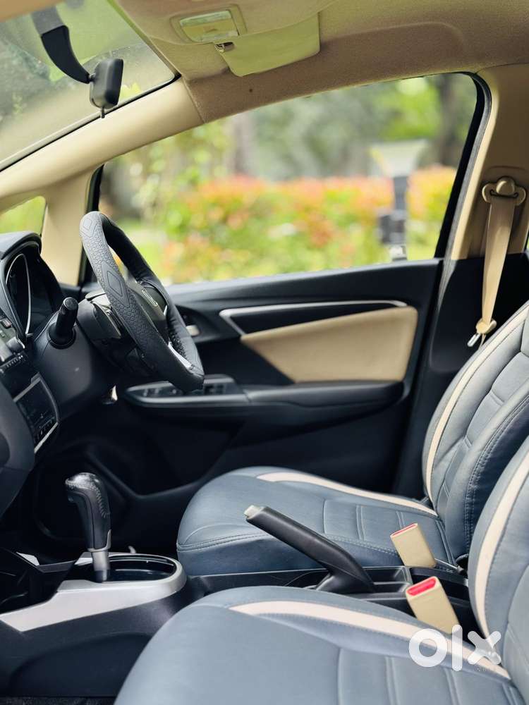 Honda Jazz V Cvt, 2017, Petrol