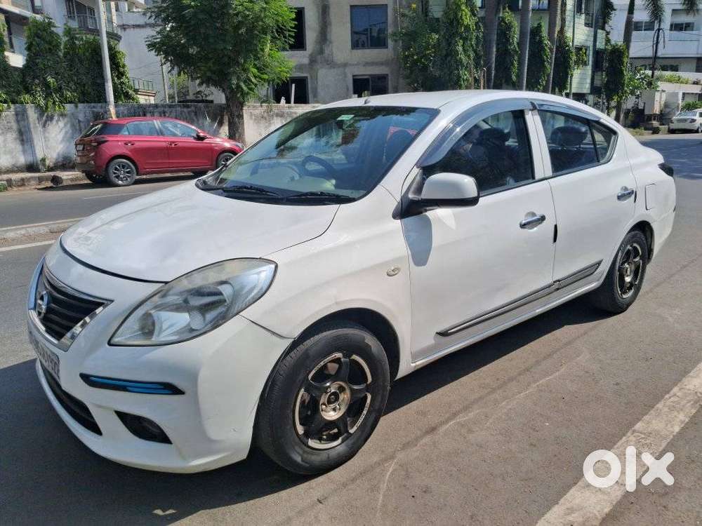 Nissan Sunny, 2012, Diesel