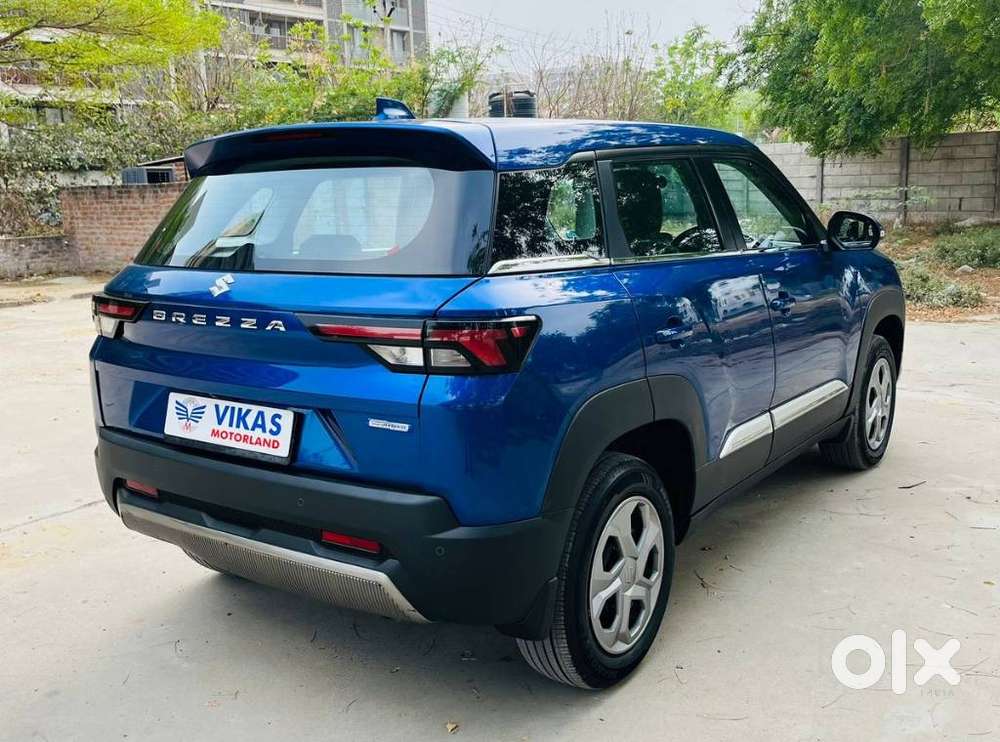 Maruti Suzuki Brezza 1.5 Vxi Smart Hybrid, 2023, Petrol