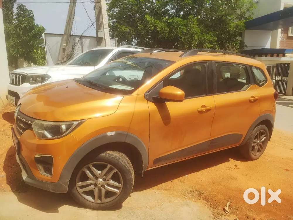 Renault Triber Amt Petrol
