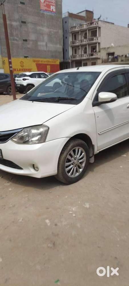 Toyota Etios Vx Xclusive, 2015, Petrol