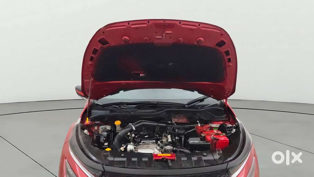 Tata Altroz Xz Plus I-turbo (s), 2023, Petrol