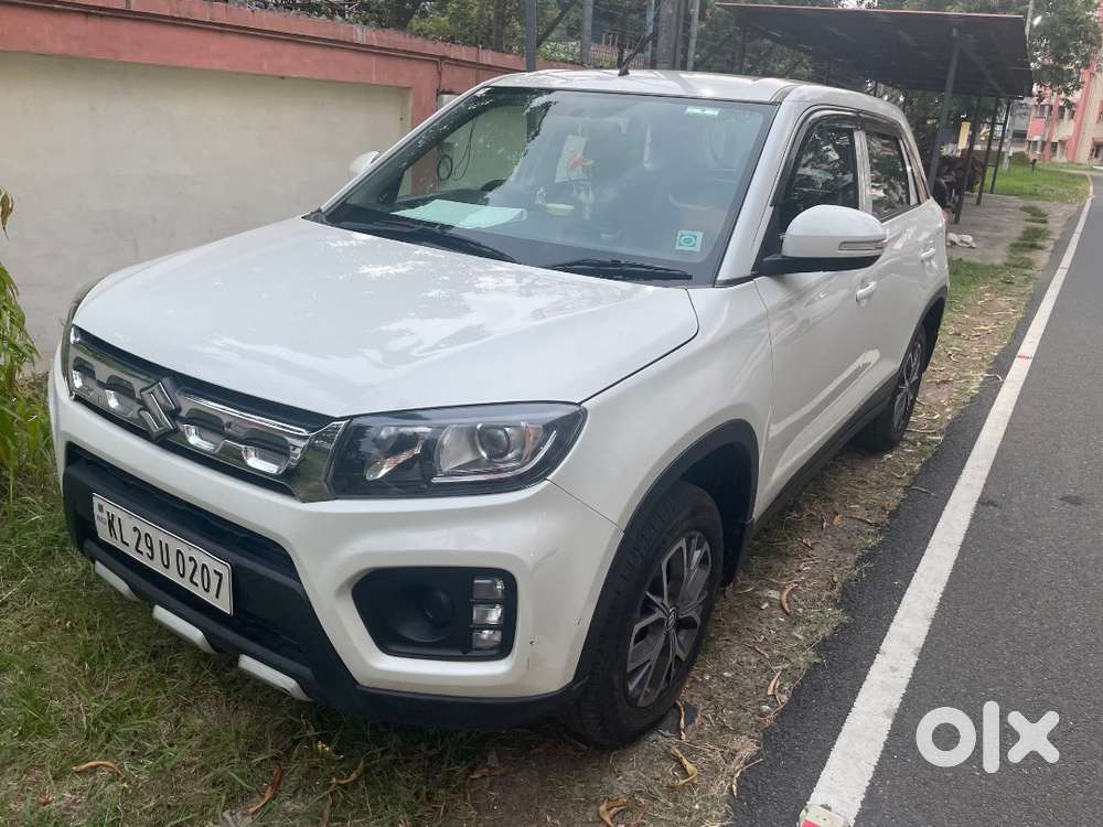 2022 Maruti Suzuki Brezza Lxi Petrol  19,000 Km Only| Fully Upgraded