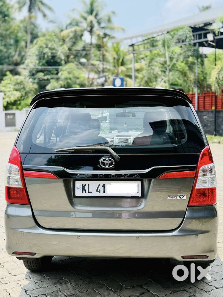 Toyota Innova 2.5 V 7 Str, 2013, Diesel