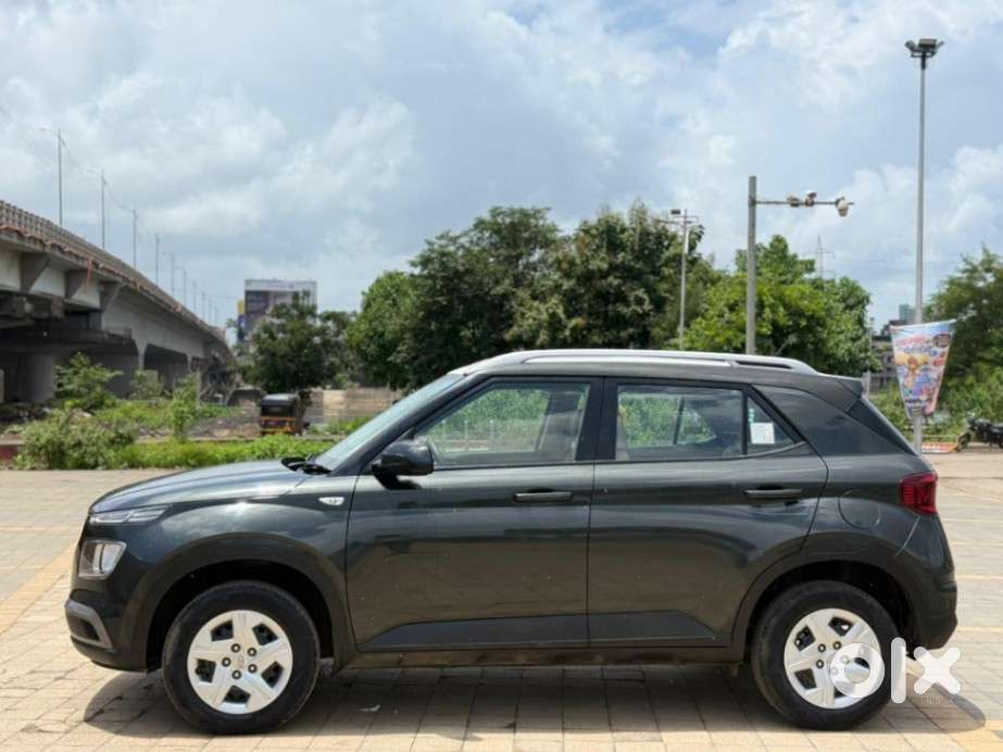 Hyundai Venue S 1.2 Petrol, 2020, Petrol