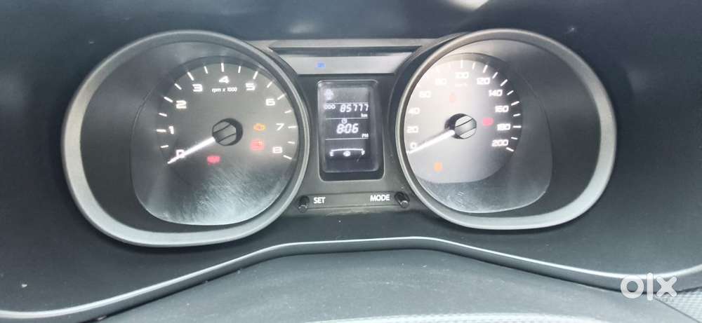 Tata Nexon 1.2 Revotron Xm (s), 2018, Cng & Hybrids