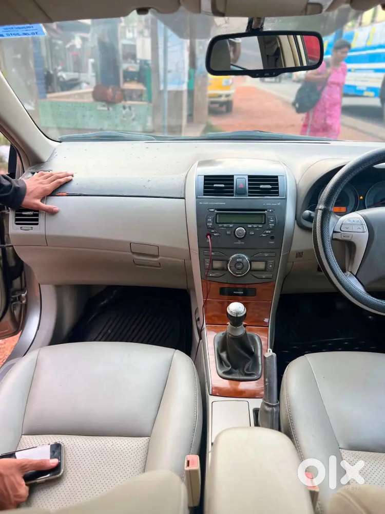 Toyota Corolla Altis 1.8 Vl 2010