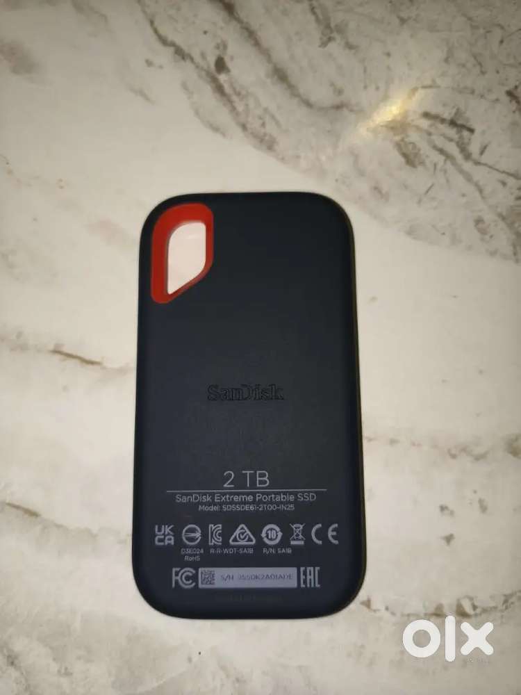 SanDisk Extreme portable SSD 2TB SDSSDE61-2T00-IN25.