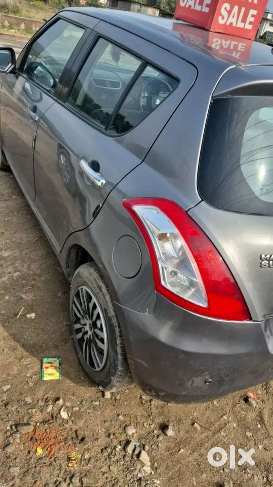 Maruti Suzuki Swift Lxi Optional-o, 2017, Petrol