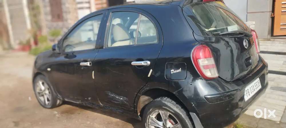 Nissan Micra 2012 Diesel 120000 Km Driven