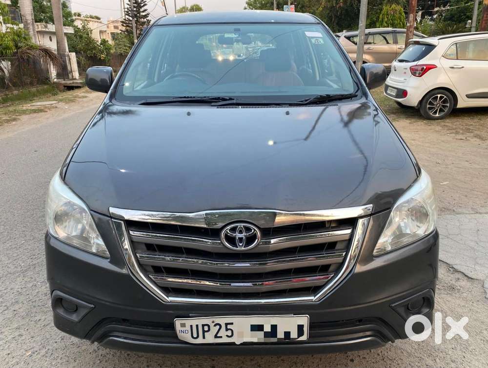 Toyota Innova 2.5 G (diesel) 8 Seater, 2015, Diesel